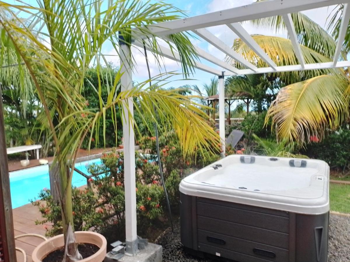 Le Diamant Charmante Villa Pour La Famille Ou Entre Amis Spa Et Piscine Exteriér fotografie